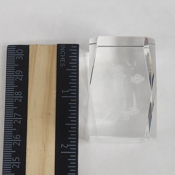 Paperweight‎ Laser Etched Prism Clear Crystal Cube Lighthouse Nautical Seagulls - Picture 12 of 13